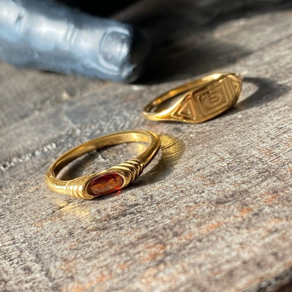 NEW Gold & Amber Ring Set - Picture 13 of 13